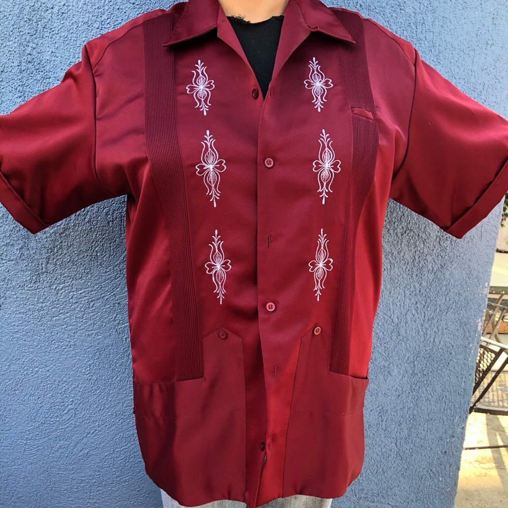 Men’s Guayabera